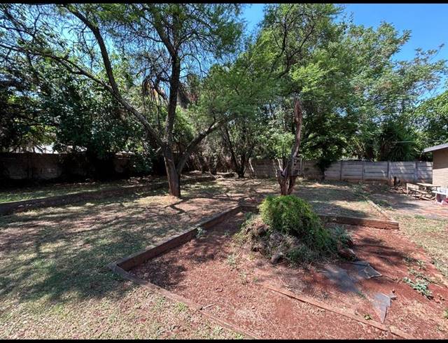 6 BEDROOM HOUSE FOR SALE IN LYTTELTON